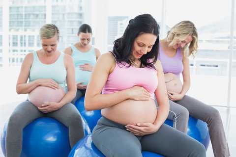 pregnant yoga